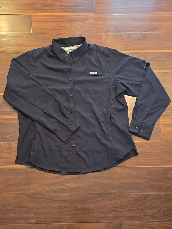 Columbia Tops - Columbia PGE A Women's UPF Black Long-Sleeve Button-Down Shirt XLG